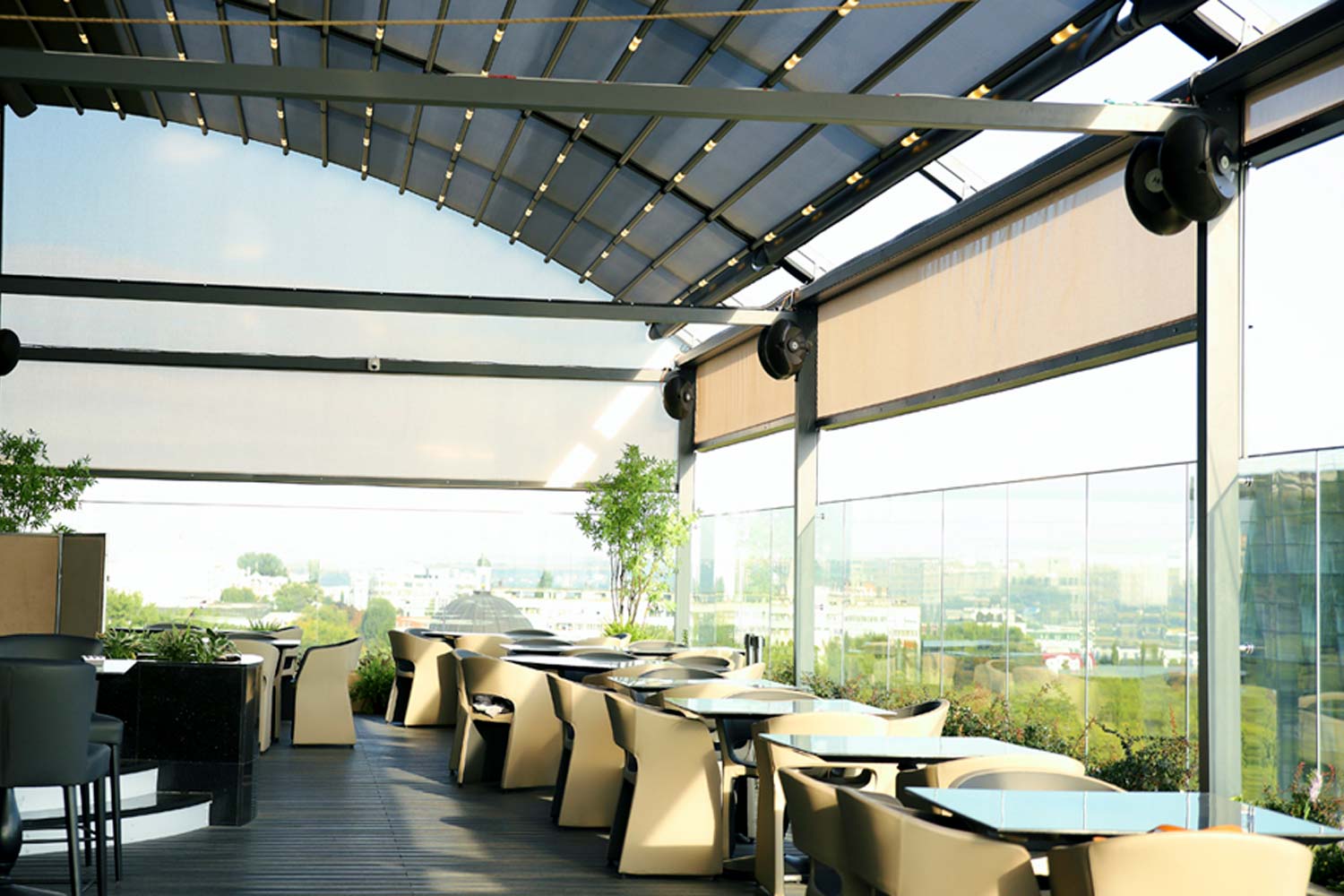 Sistem umbrire automatizat